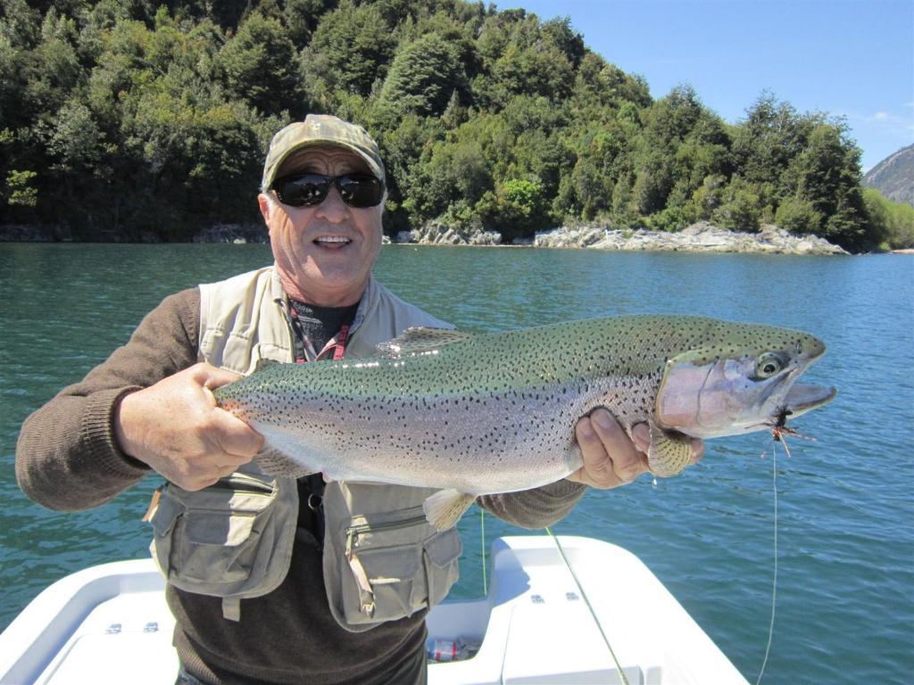 Yelcho En La Patagonia Vila Chaitén Exterior foto